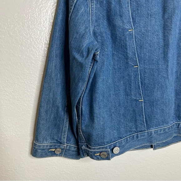 NWT TRAVE Denim Zoey Cropped Denim Jacket M - Picture 5 of 12